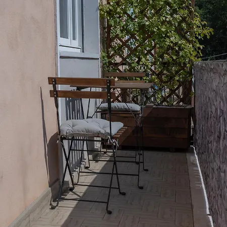 Le Giare House アパート *